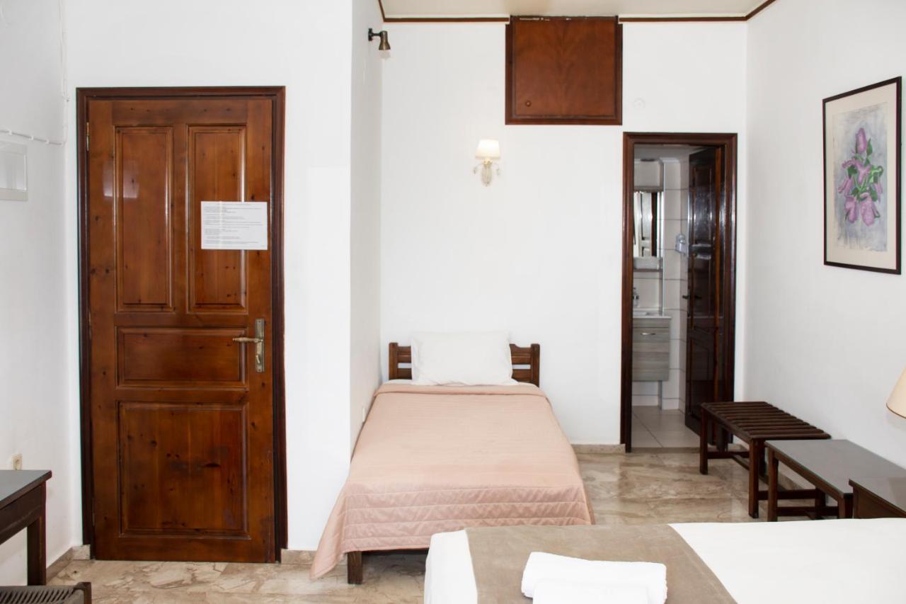 Argo Rooms-Papadakis Kíssamos Esterno foto
