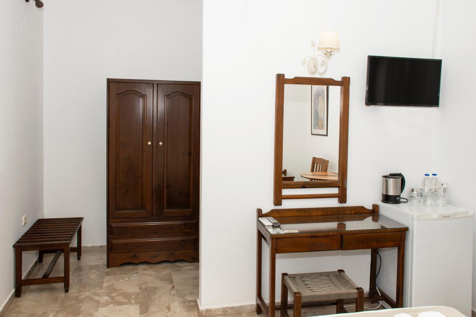 Argo Rooms-Papadakis Kíssamos Esterno foto